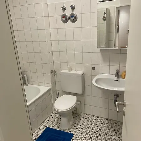 Onkel Tom Amazonien & Ozeanien ホームステイ パーダーボルン