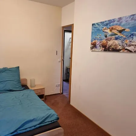 Onkel Tom Amazonien & Ozeanien ホームステイ *