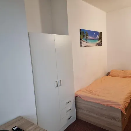 Onkel Tom Amazonien & Ozeanien Homestay *